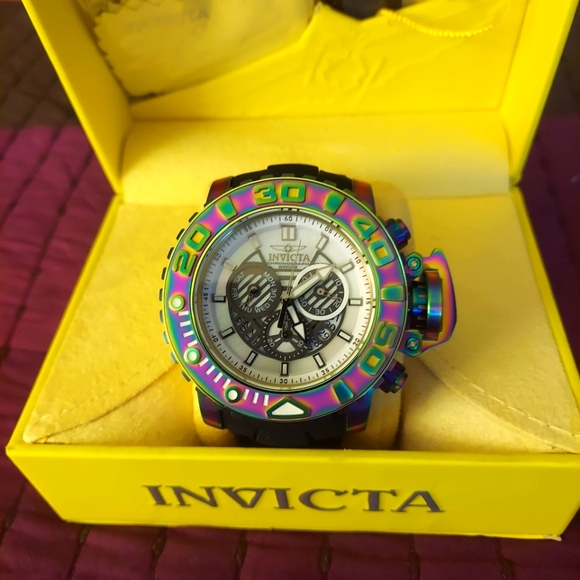 Invicta sea hunter 70mm swiss chronograph - Picture 4 of 6